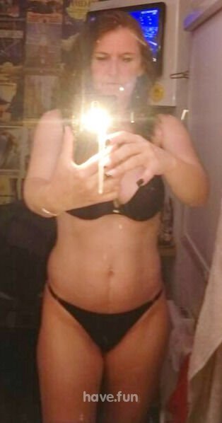 Ami - Heiße, süße Lady in Haute-Ham